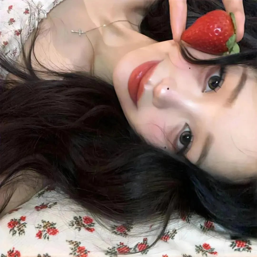 克莱尔的相机